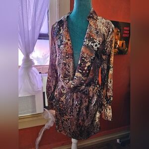 FASHION NOVA snake skin long-sleeved dress